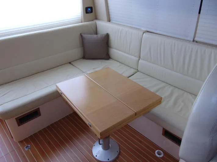 Double Trouble Yacht Photos Pics 