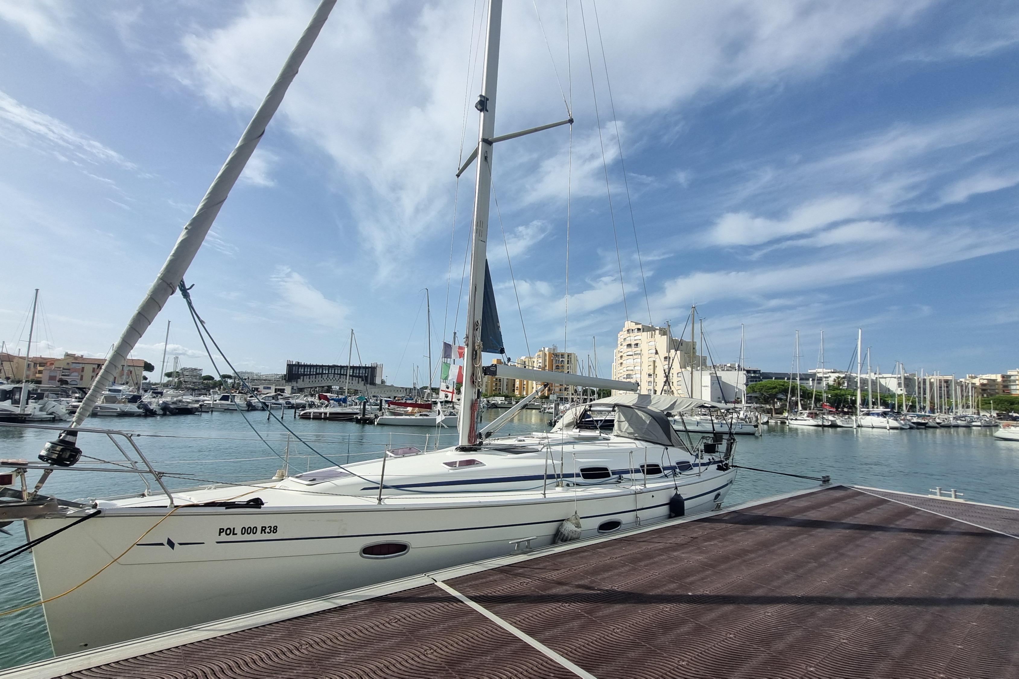 2005 Bavaria 39 Cruiser