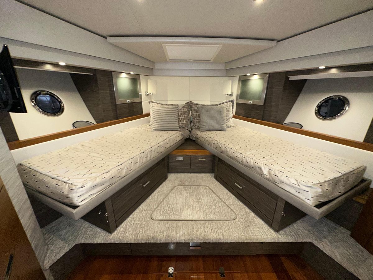 2020 Tiara Yachts 53 