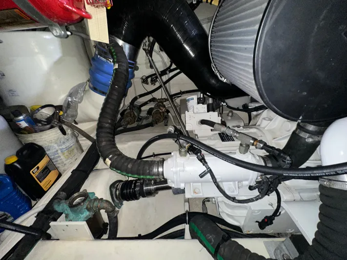 Sapphire Yacht Photos Pics 