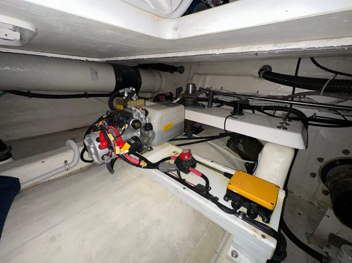 Sapphire Yacht Photos Pics 