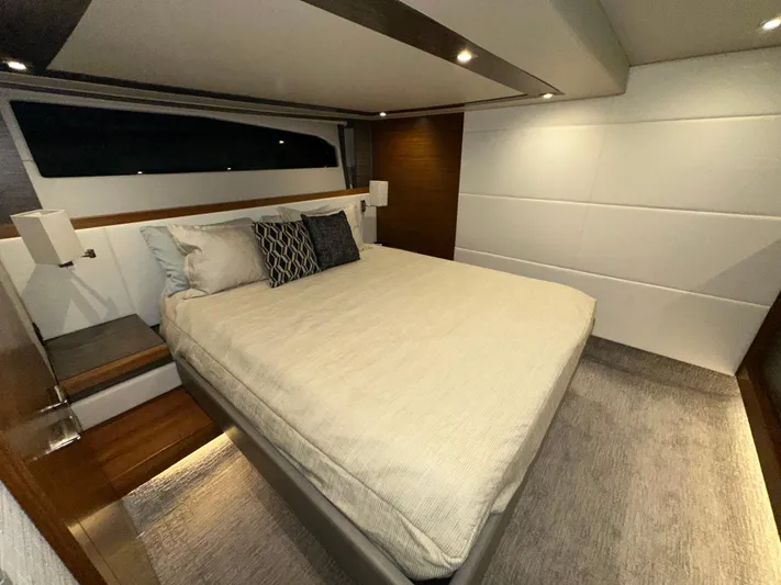 Sapphire Yacht Photos Pics Luxurious bedroom interior of 2020 Tiara Yachts F53 Flybridge with modern design.