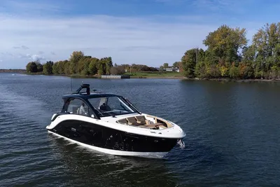 Sea Ray Sundancer 370 Outboard