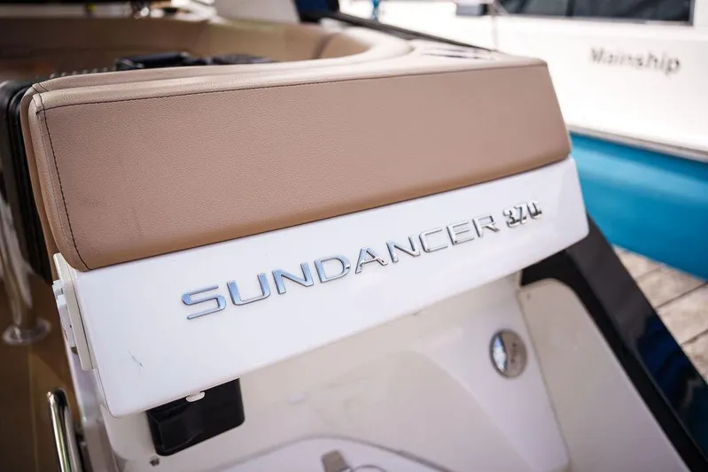  Yacht Photos Pics 2023 Sea Ray Sundancer 370 Outboard boat, featuring sleek design and luxury seating.