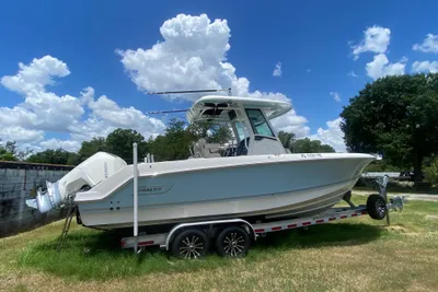Boston Whaler 250 Outrage