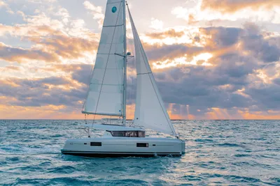 2019 Lagoon 42