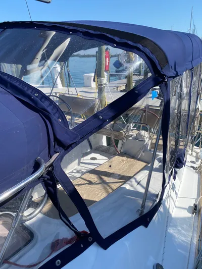 Kailani Yacht Photos Pics 