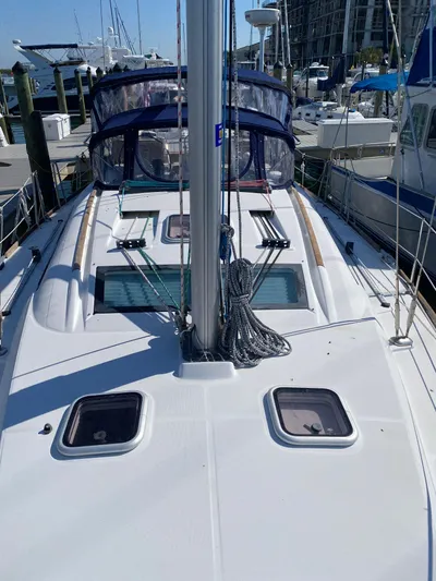 Kailani Yacht Photos Pics 