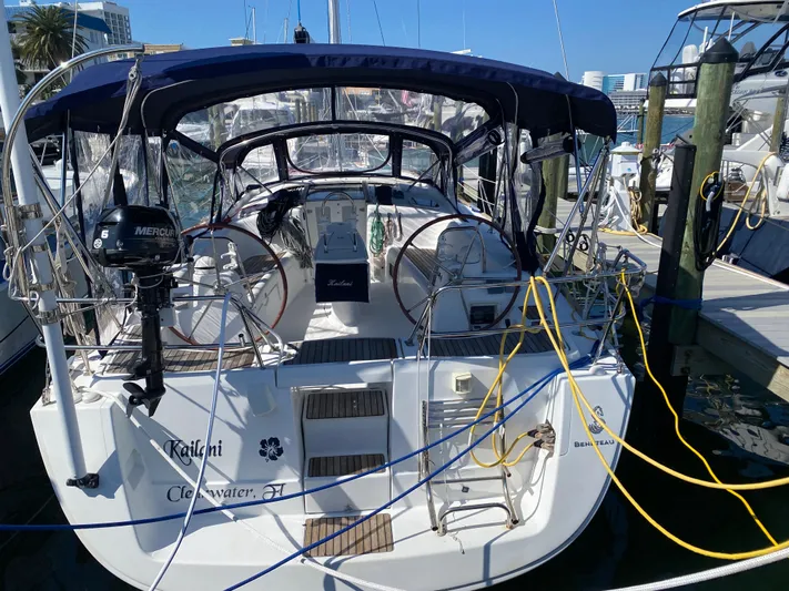 Kailani Yacht Photos Pics 