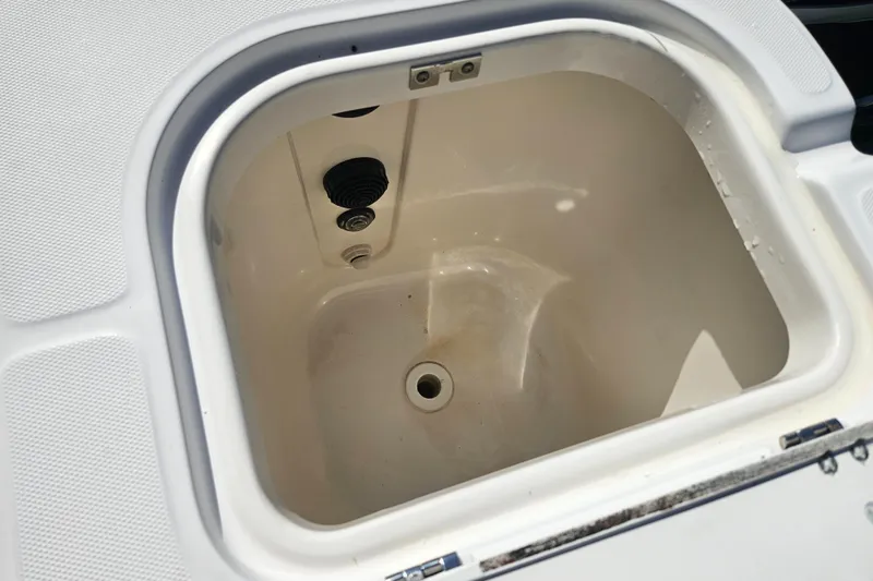  Yacht Photos Pics Livewell compartment on a 2005 Boston Whaler 305 Conquest boat.