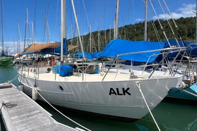 Custom Steel Expedition Yacht