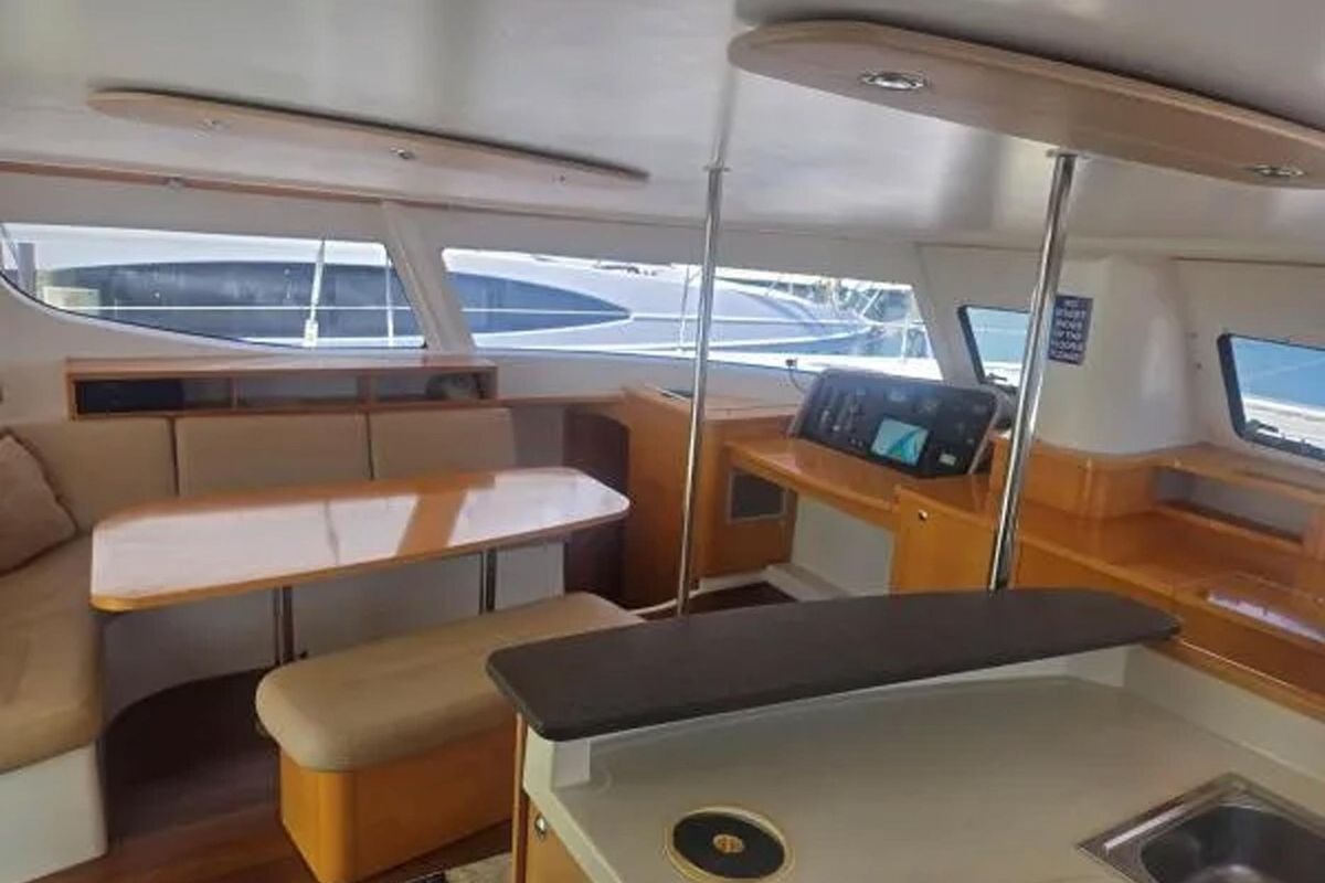2008 Fountaine Pajot 48 