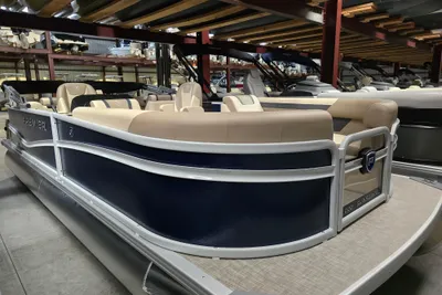 Premier 220 Sunscape RF