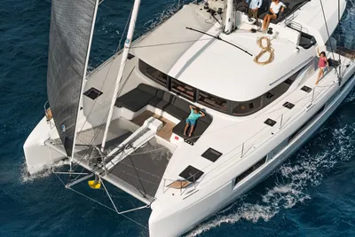 Lagoon 50