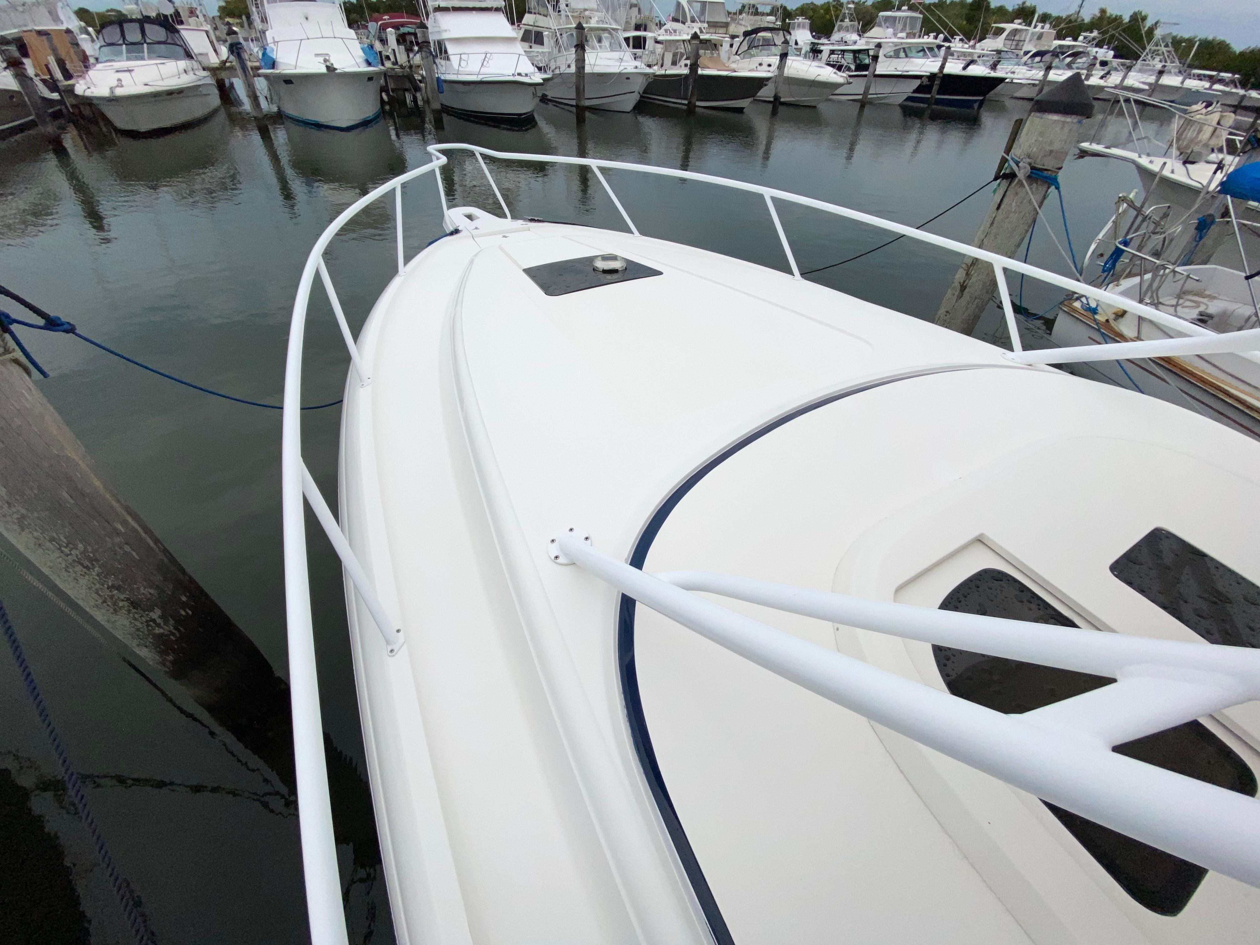 2008 intrepid 390 sport yacht