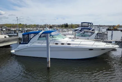 Sea Ray 370 Sundancer