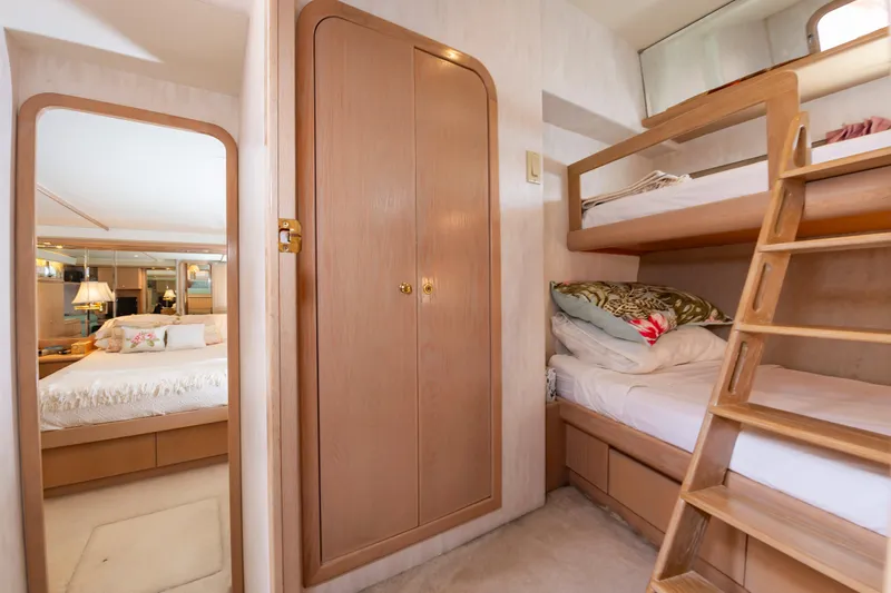 Mary Beth Yacht Photos Pics Bunk Room