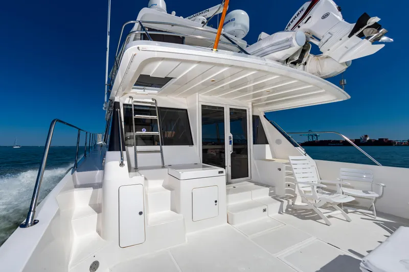 Mary Beth Yacht Photos Pics Cockpit