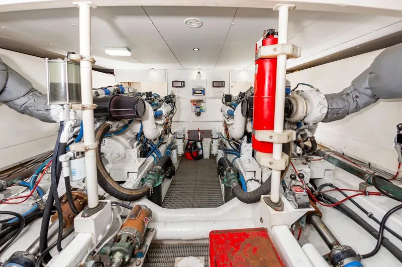 Mary Beth Yacht Photos Pics Engine Room