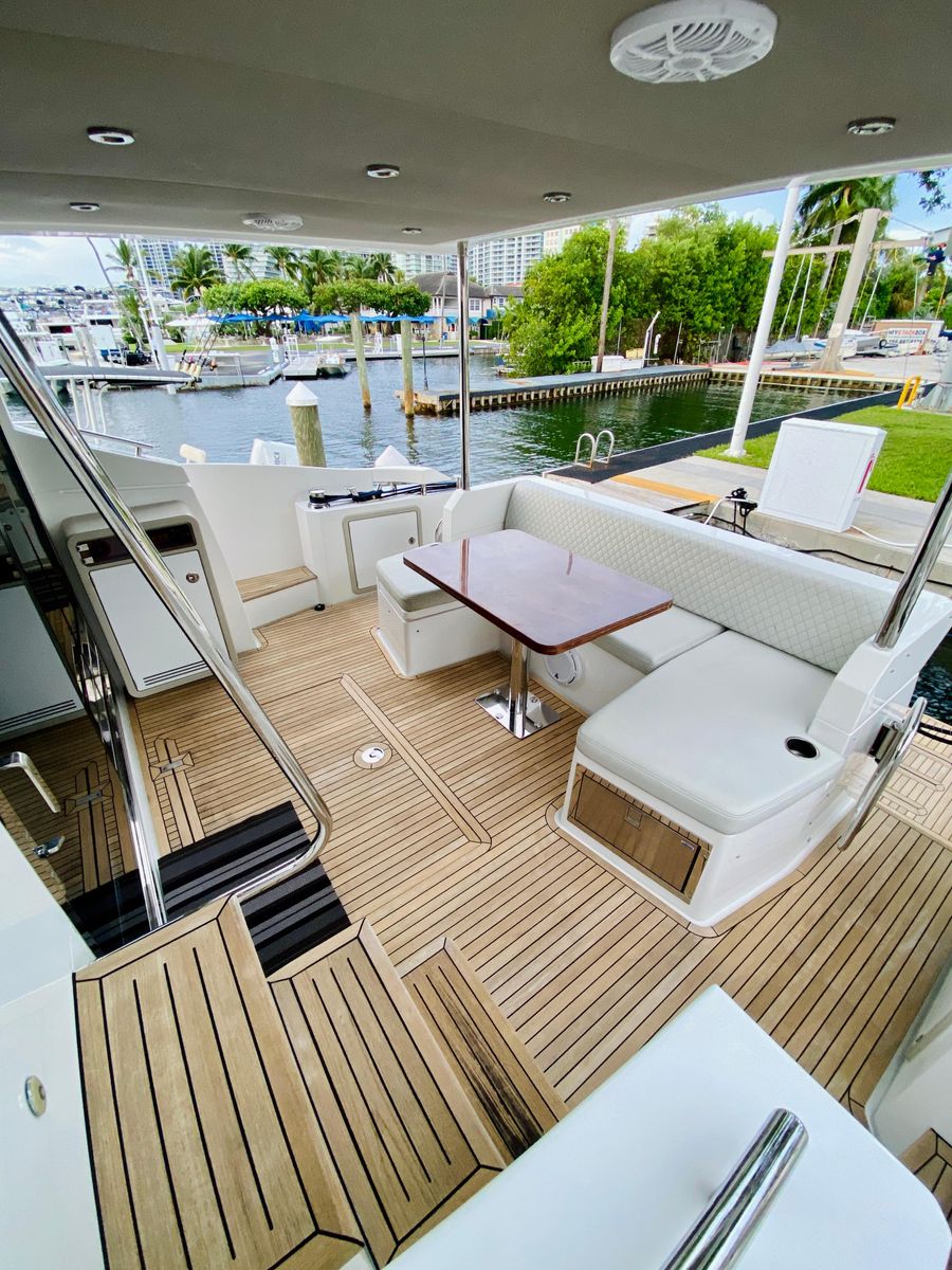 2015 Azimut 50 