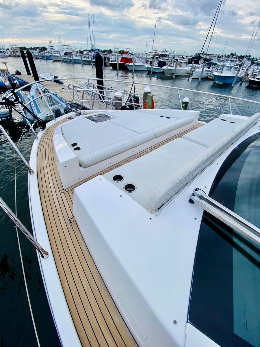 2015 Azimut 50 