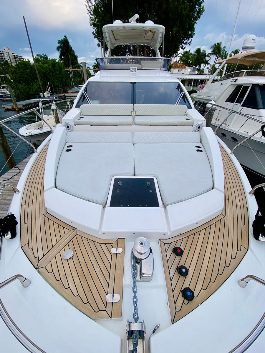 2015 Azimut 50 