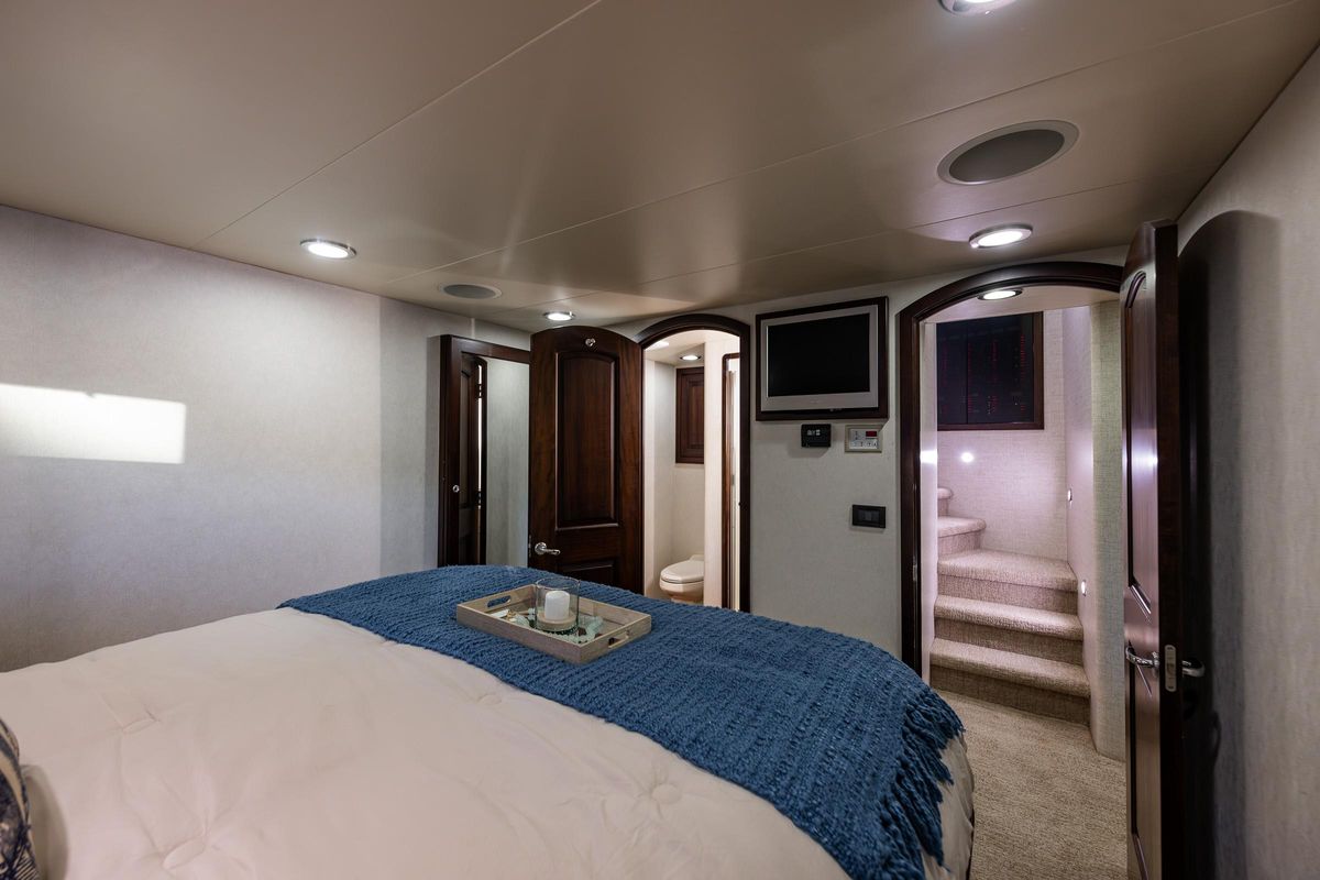 2002 Northern Marine 76 