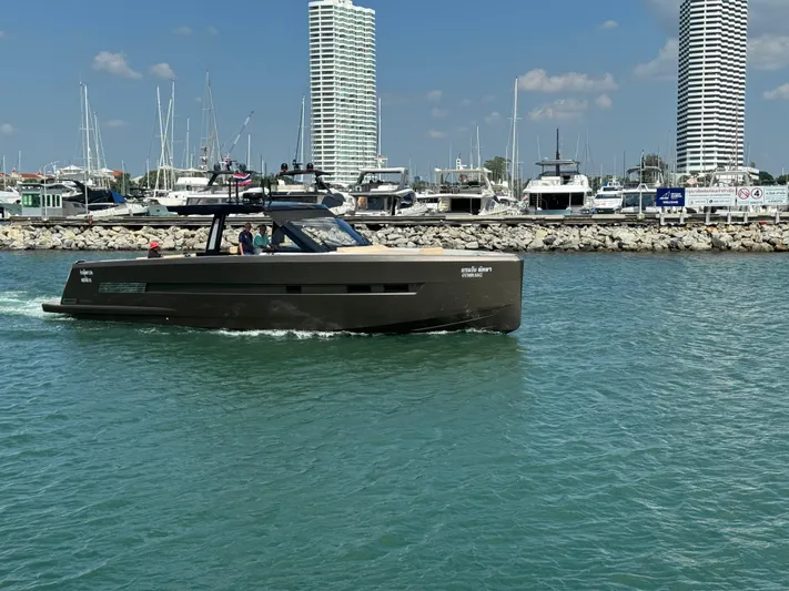 Rambo Yacht Photos Pics 