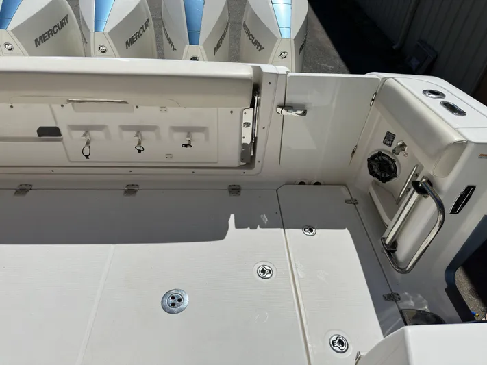 Dream Chaser Yacht Photos Pics 