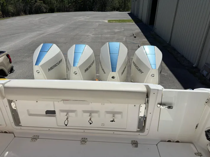 Dream Chaser Yacht Photos Pics 