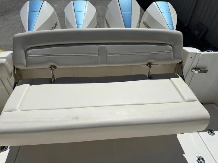 Dream Chaser Yacht Photos Pics 