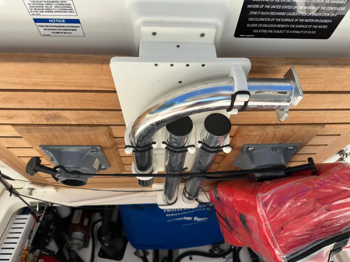 Dream Chaser Yacht Photos Pics 