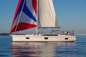 Catalina 545