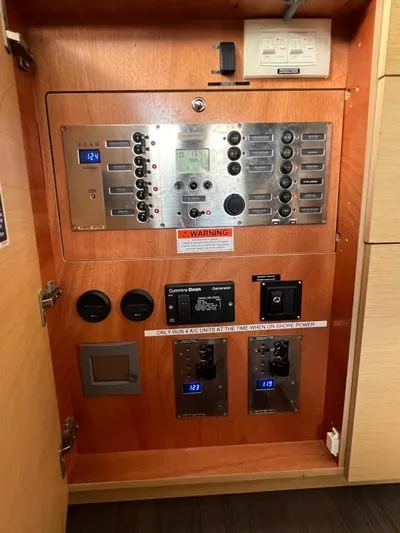 Conspirasea Yacht Photos Pics 