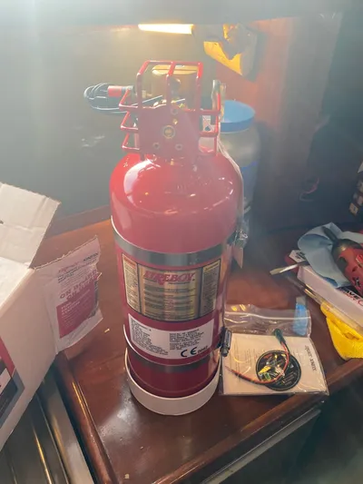 Lauren L Yacht Photos Pics 