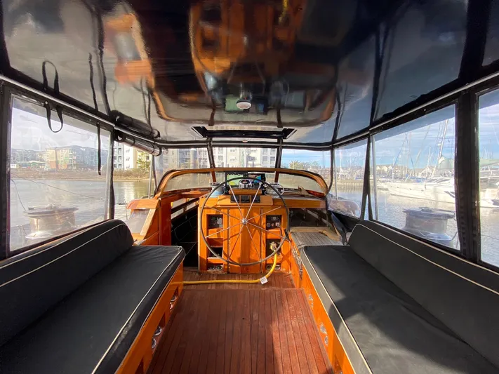 Lauren L Yacht Photos Pics 