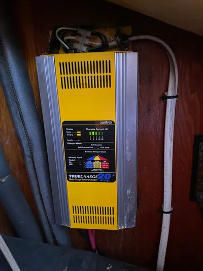 Lauren L Yacht Photos Pics 