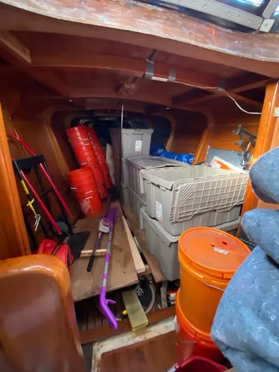 Lauren L Yacht Photos Pics 