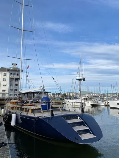 Lauren L Yacht Photos Pics 