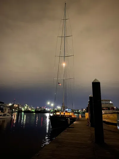 Lauren L Yacht Photos Pics 