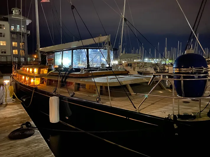 Lauren L Yacht Photos Pics 