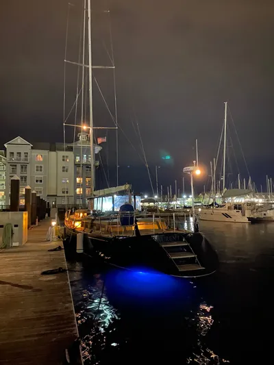 Lauren L Yacht Photos Pics 