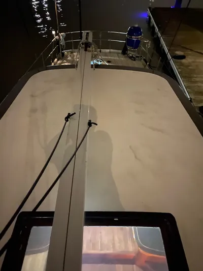 Lauren L Yacht Photos Pics 