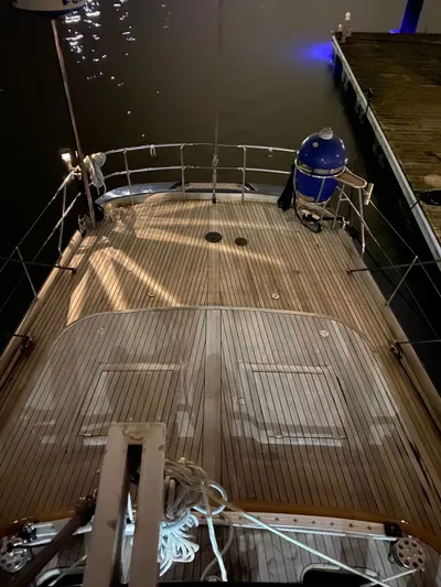 Lauren L Yacht Photos Pics 