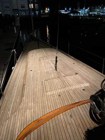 Lauren L Yacht Photos Pics 