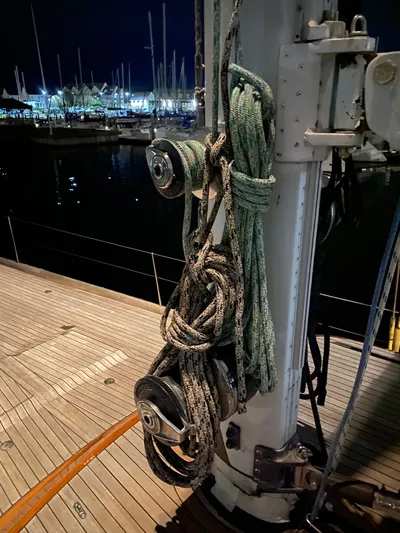 Lauren L Yacht Photos Pics 