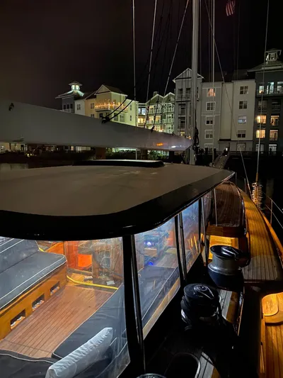 Lauren L Yacht Photos Pics 