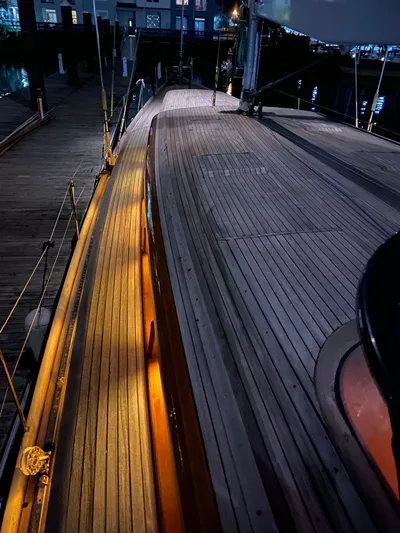 Lauren L Yacht Photos Pics 