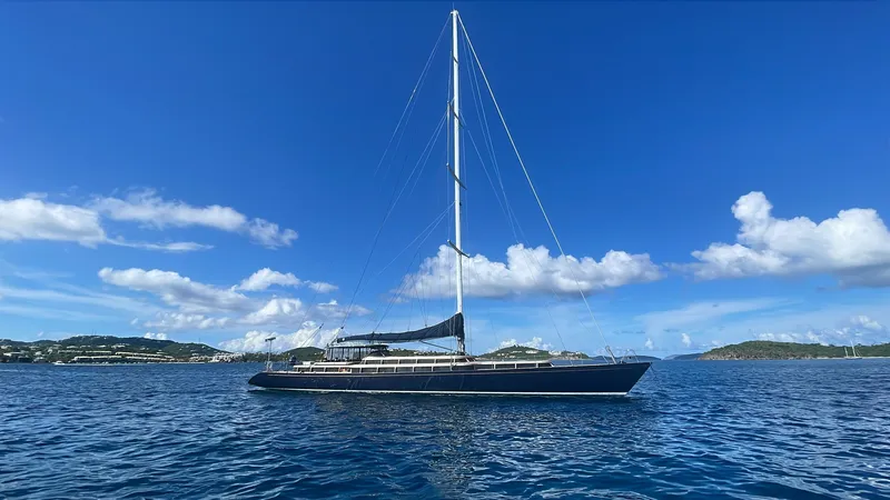 Lauren L Yacht Photos Pics 