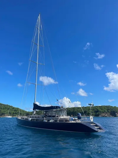 Lauren L Yacht Photos Pics 